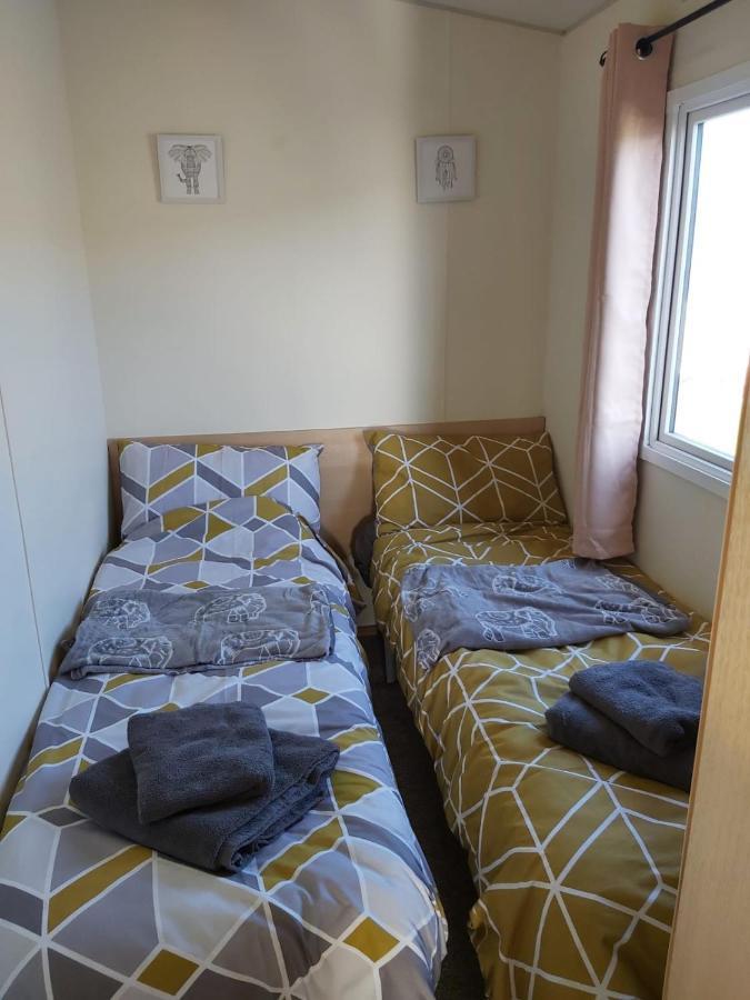 Masons By The Sea Heysham Static Caravan Sleeps 8 Pet Friendly Екстер'єр фото